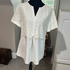 Elegant White Lace Women's Top